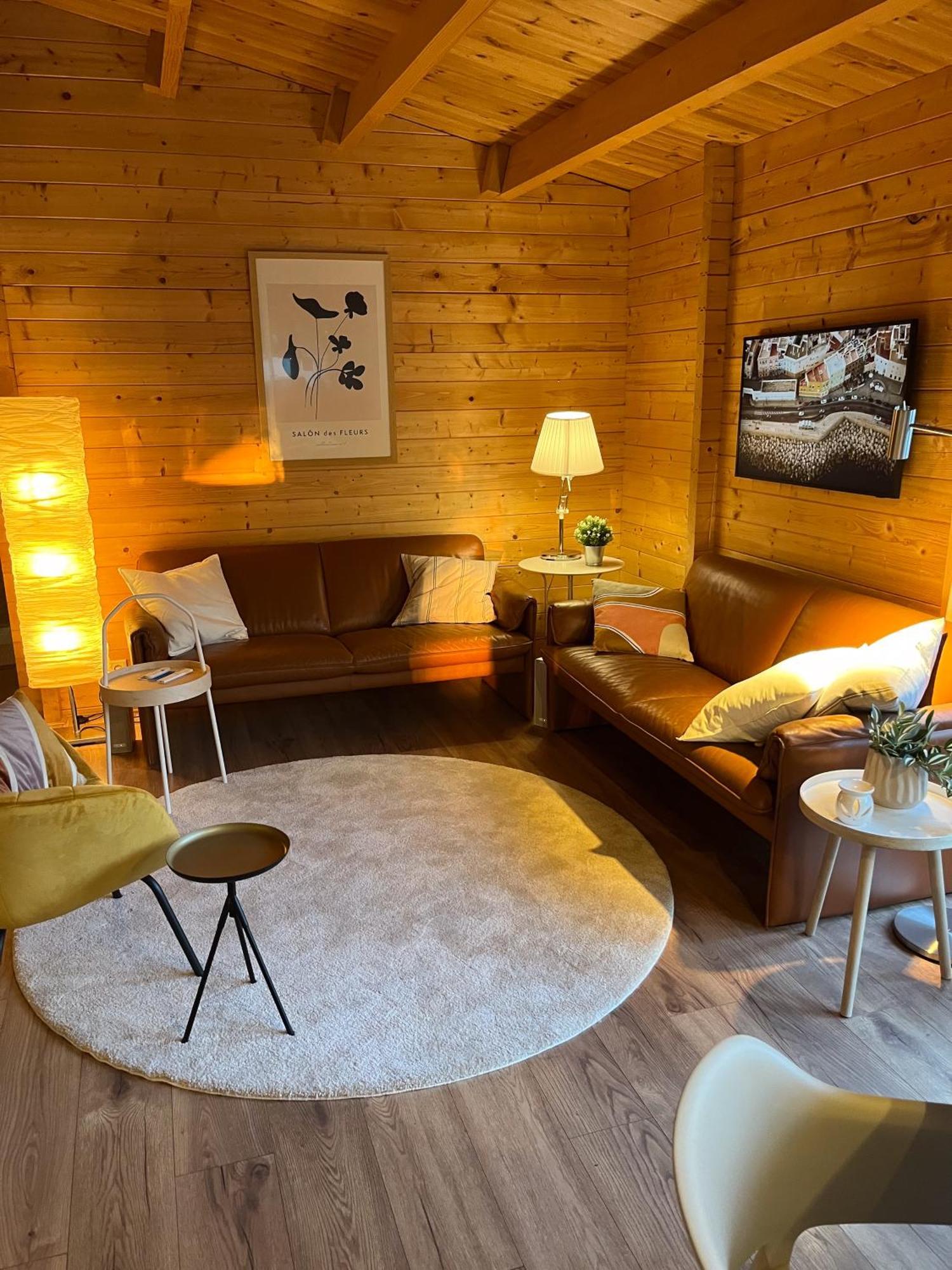Luxe En Ruim Chalet Met Airco Bij Leekstermeer Matsloot 외부 사진